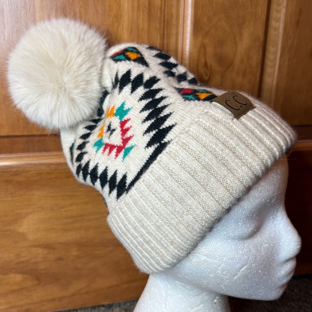 Beautiful Aztec women’s Pompom Beanie in Cream A92